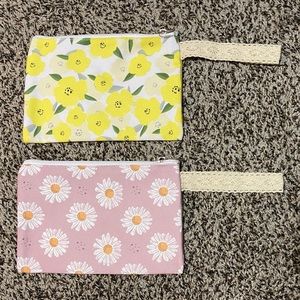 ♥️New women wristlet set